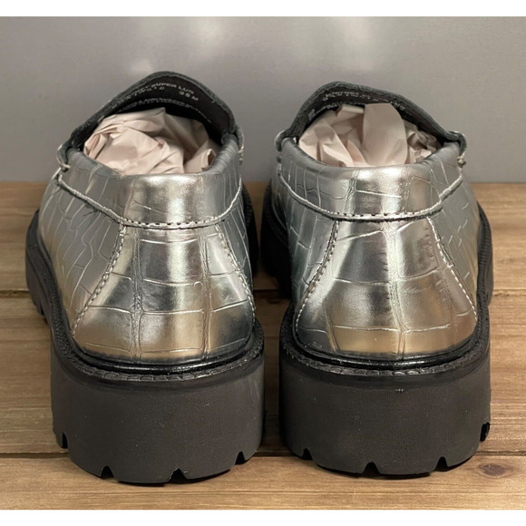 G.H. Bass Weejuns Women's Whitney Super Lug Loafer Size 9.5 Silver Metallic - Picture 8 of 15